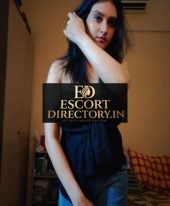 Saanvi Romantic Sitapur Escort for Soft Passionate Connection