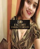 Riya Kapoor Educated Hyderabad Escort for Smart Pleasure