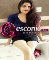 Classy company feels natural with Ruchi in Bangalore Escorts